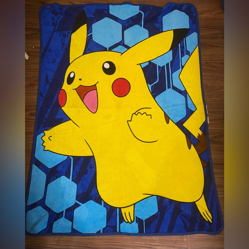 The Northwest Blanket Co Nintendo Pokemon Pikachu Soft Throw Blanket